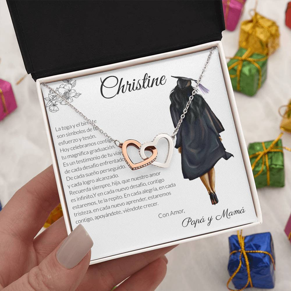 Joya del Triunfo: Collar Corazones Entrelazados con Mensaje del Corazón